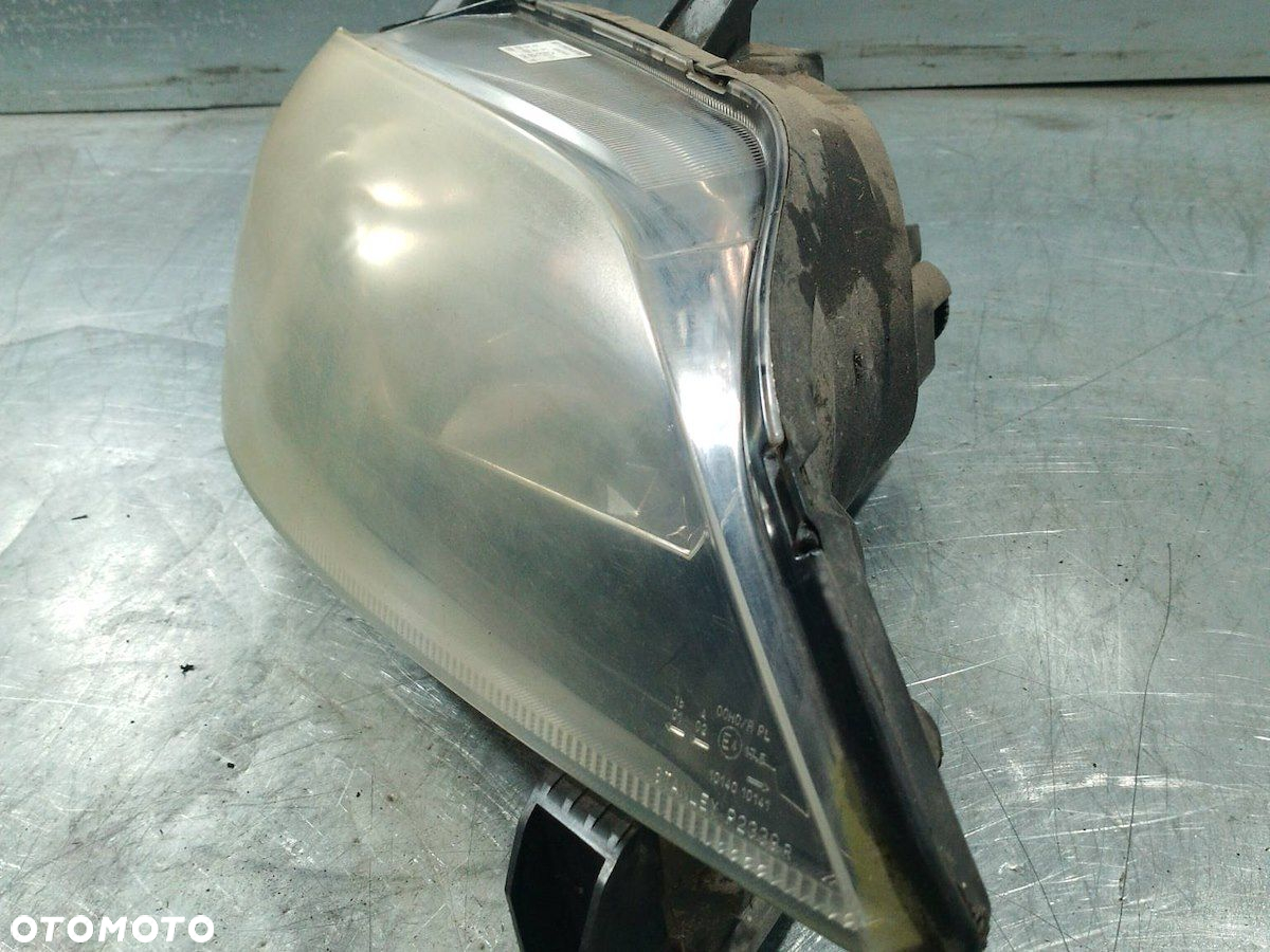 LAMPA PRZÓD PRAWA MAZDA 2 ( 03-07 ) 3M71-13W029-BF   P2339R - 4