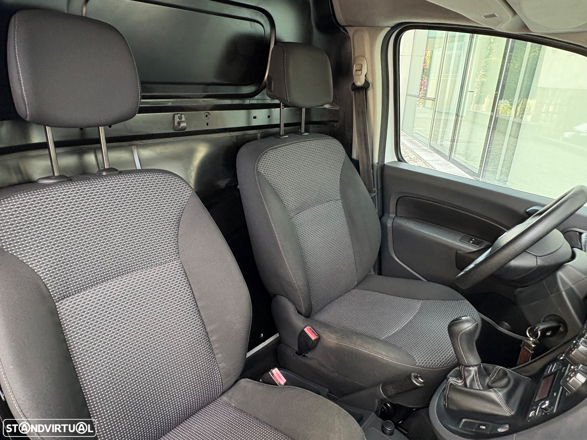 Mercedes-Benz Citan 109 CDi IVA dedutível - 11