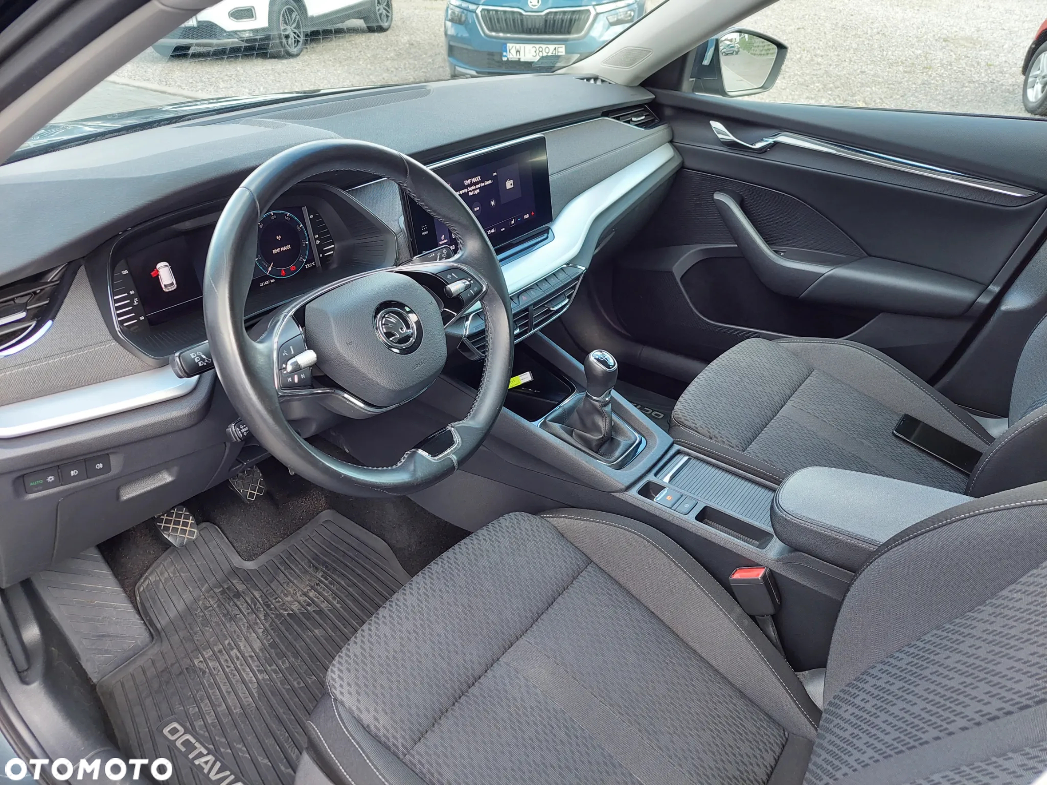 Skoda Octavia 1.5 TSI ACT Style - 11