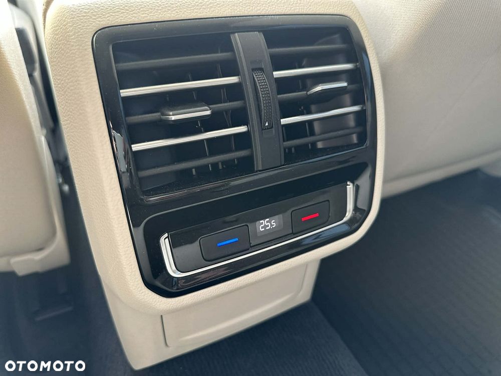 Volkswagen Passat 1.8 TSI BMT Comfortline - 29