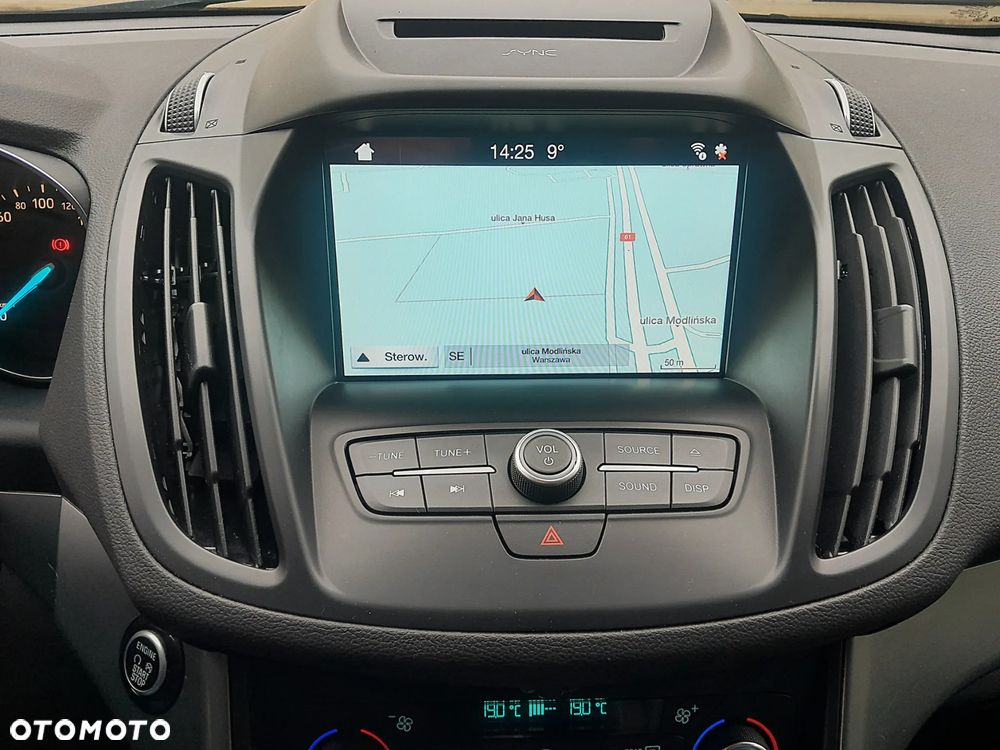 Ford Kuga 1.5 EcoBoost 2x4 Titanium - 17