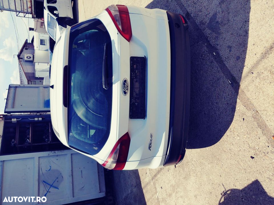 Dezmembrez Ford Focus 3 1.6 TDCI - 5