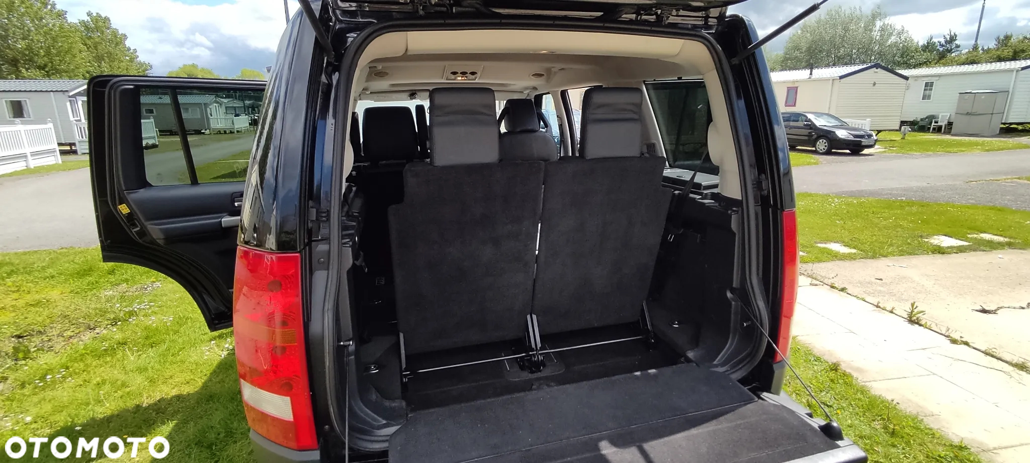 Land Rover Discovery IV 2.7D V6 HSE - 11