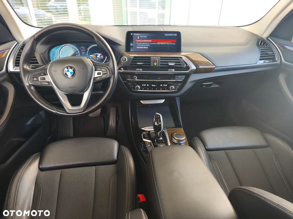 BMW X3 xDrive20i - 6