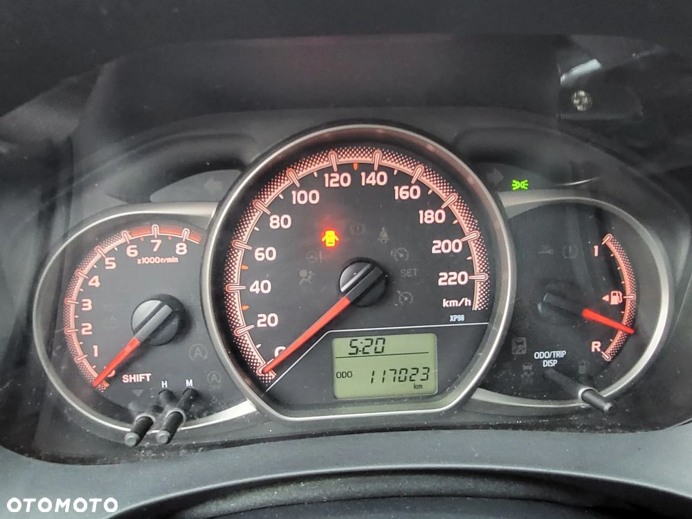 Toyota Yaris 1.0 Luna - 19