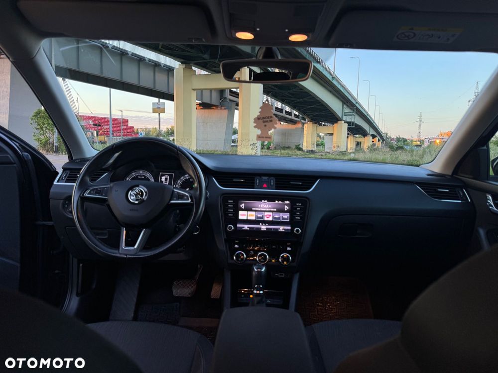 Skoda Octavia 2.0 TSI Style DSG - 37