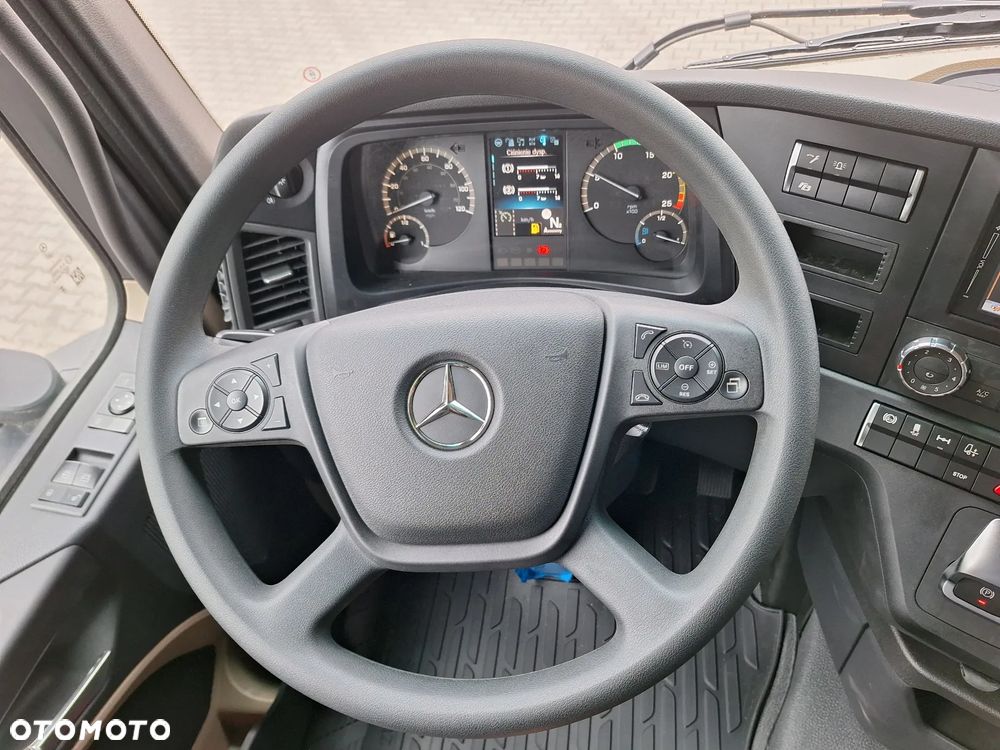 Mercedes-Benz Actros F 1843 LS - 9