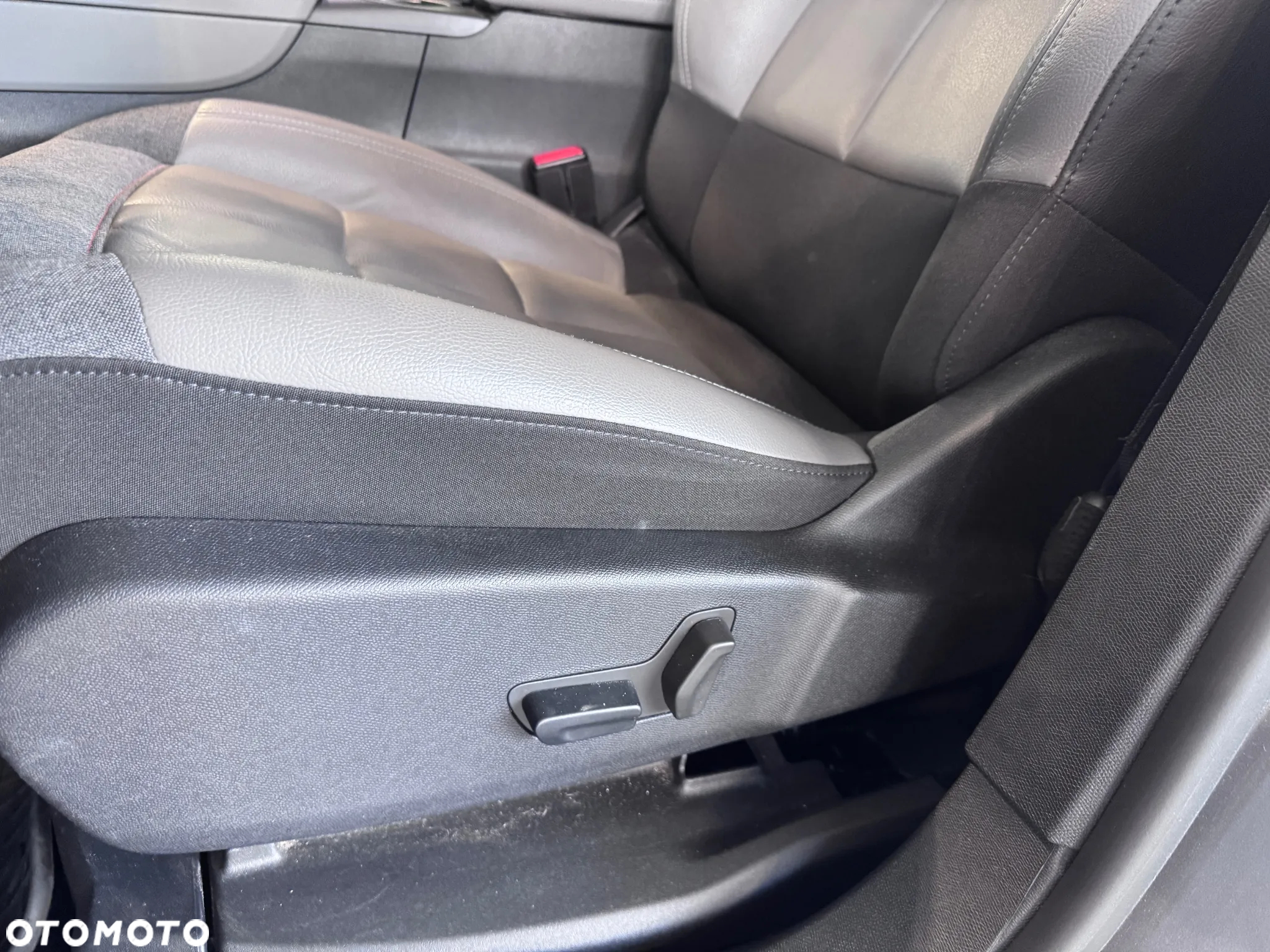 Citroën C5 Aircross 1.5 BlueHDi Live EAT8 - 13
