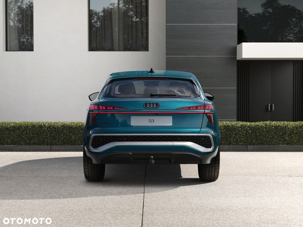 Audi Q3 Sportback - 4