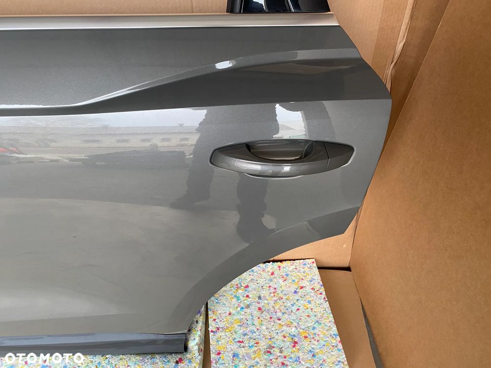 AUDI Q3 83A komplet drzwi przód tył lewe na lewą st. kolor Z7 Z7 LX7G 28km - 5