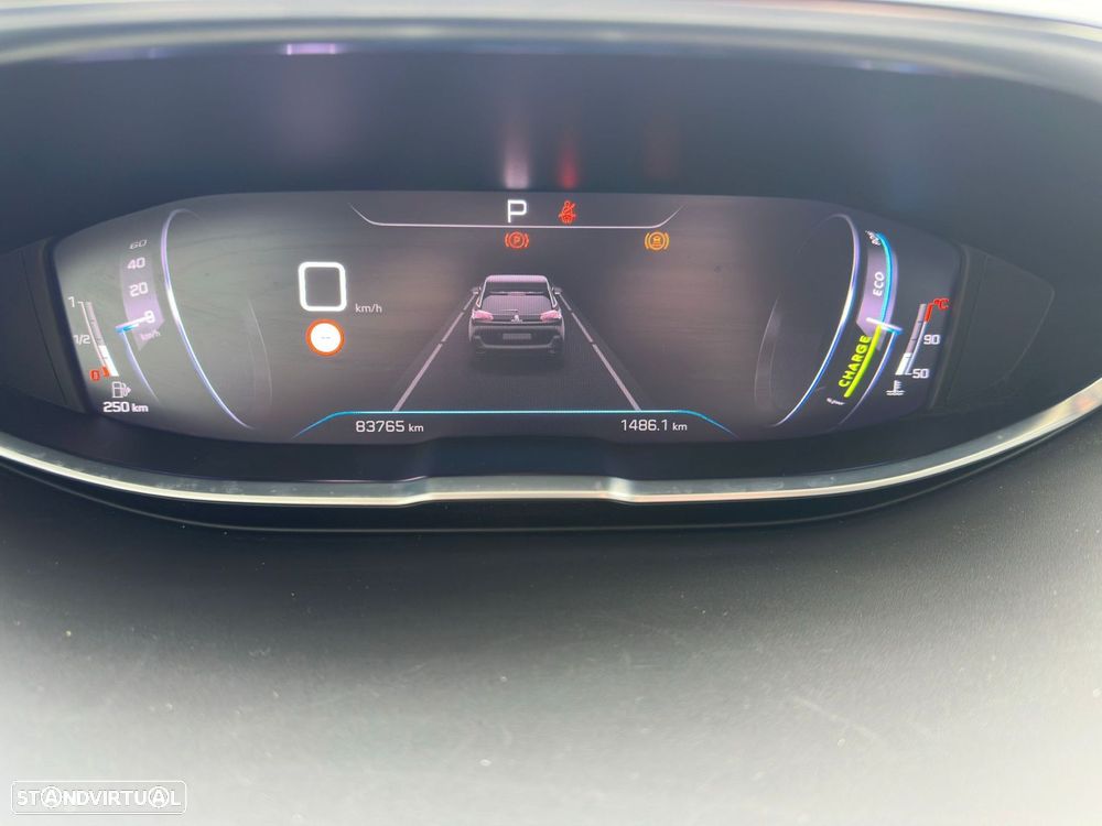 Peugeot 5008 1.2 Hybrid Allure Pack e-DCS6 - 16