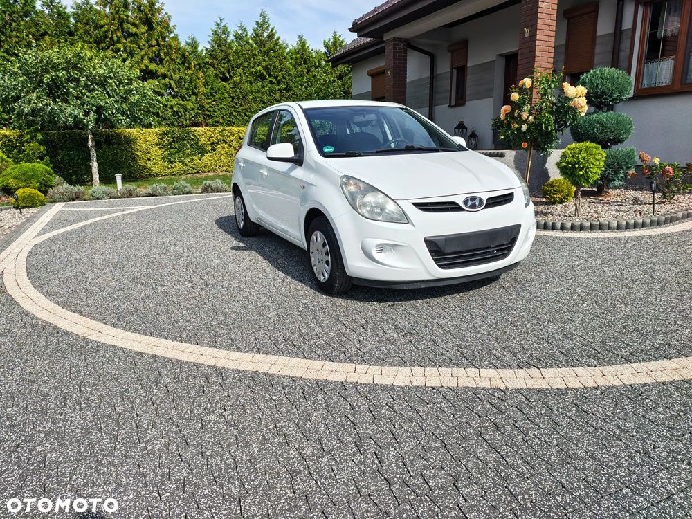 Hyundai i20 1.2 Comfort EU5 - 10