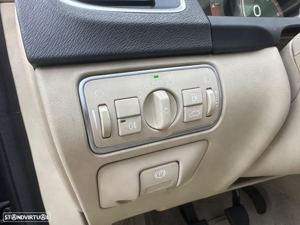 Volvo S60 2.0 D3 Summum - 27