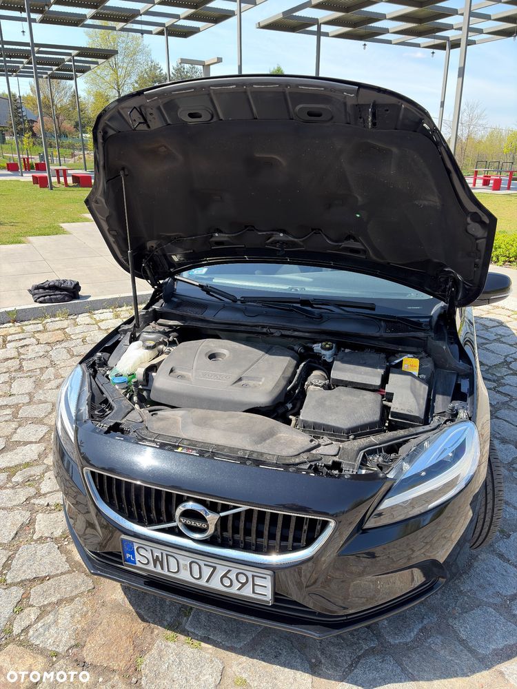 Volvo V40 T2 Momentum - 25