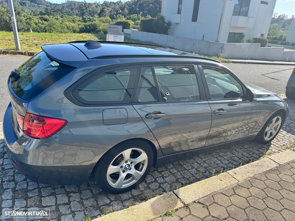 BMW 320 d Sport Line - 5