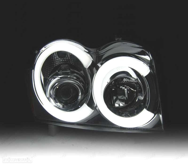 FARÓIS OPTICAS JEEP GRAND CHEROKEE 05-08 LUZ DIURNA LED CROMADO - 3