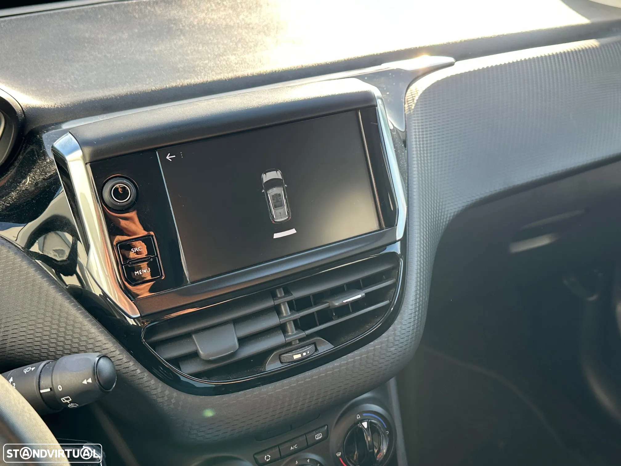Peugeot 2008 1.2 PureTech Style - 7