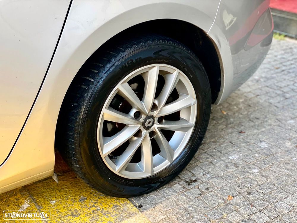 Renault Mégane Sport Tourer 1.5 dCi Comfort SS - 10