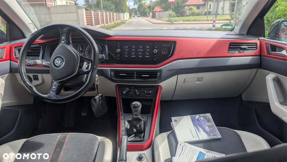 Volkswagen Polo 1.0 TSI Beats - 17