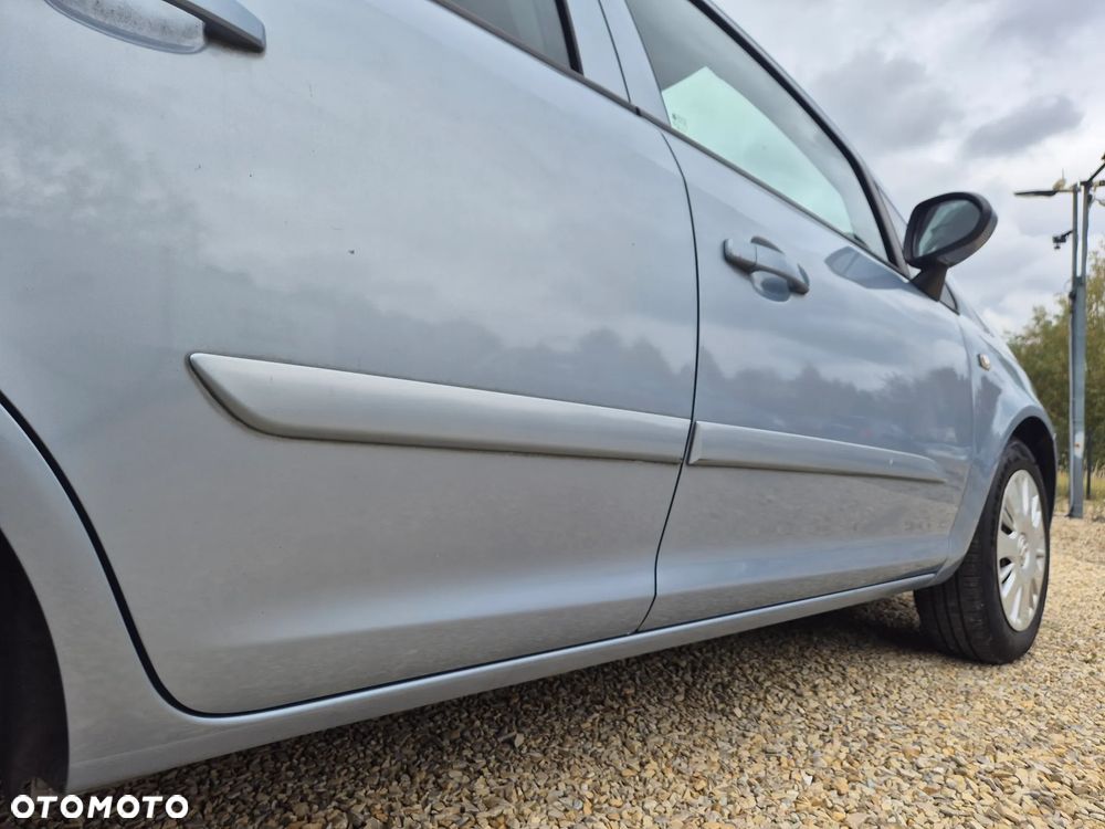 Opel Corsa - 6