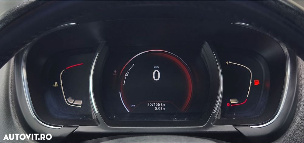 Renault Scenic ENERGY dCi 110 EXPERIENCE - 9