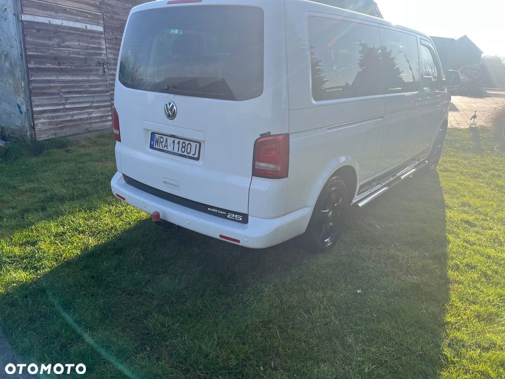 Volkswagen Multivan - 8