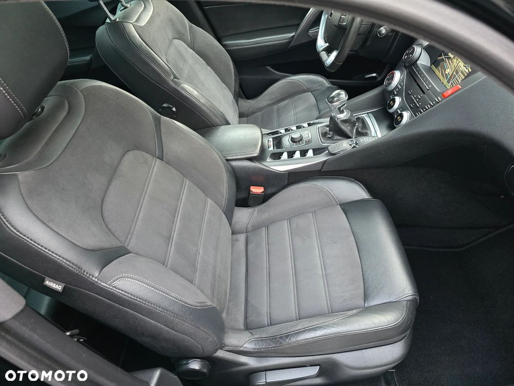 Citroën DS5 HDi 165 SportChic - 17