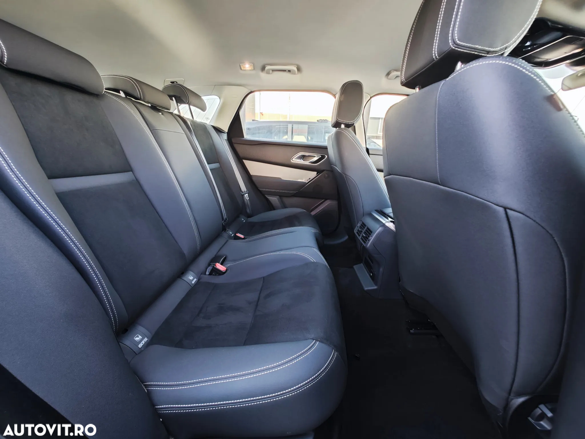 Land Rover Range Rover Velar 2.0 - 17