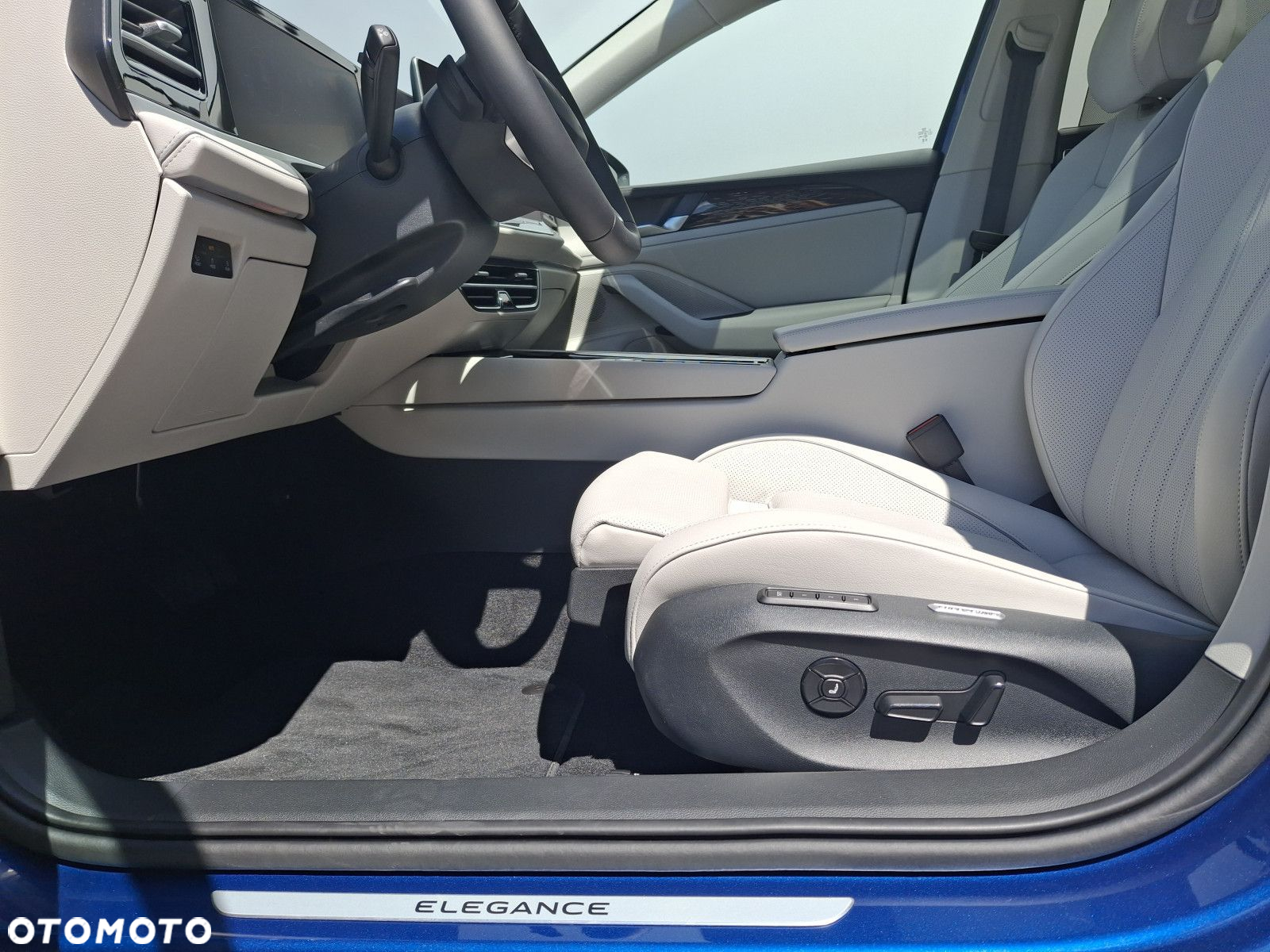 Volkswagen Passat 2.0 TDI SCR Elegance DSG - 15
