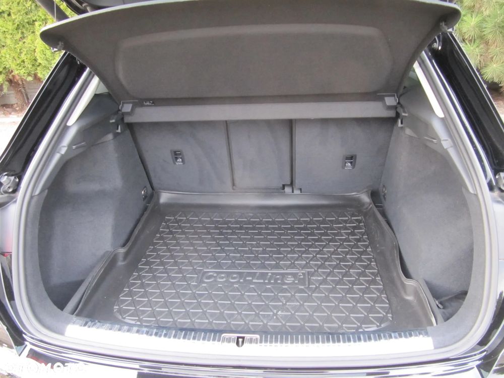 Audi Q3 35 TFSI S tronic - 16