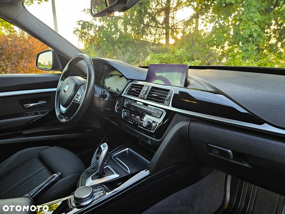 BMW 3GT 320i GPF xDrive Advantage sport - 29