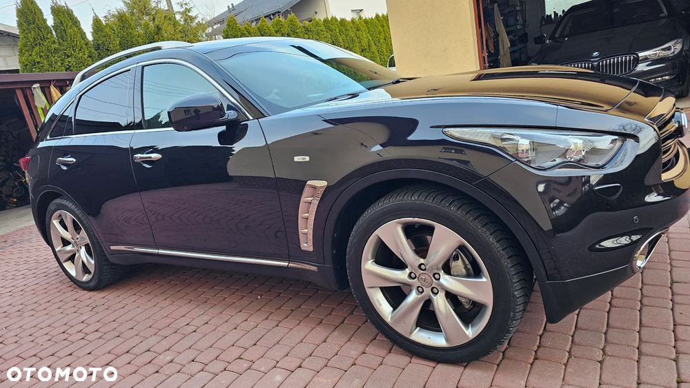 Infiniti FX FX30d S Premium - 4