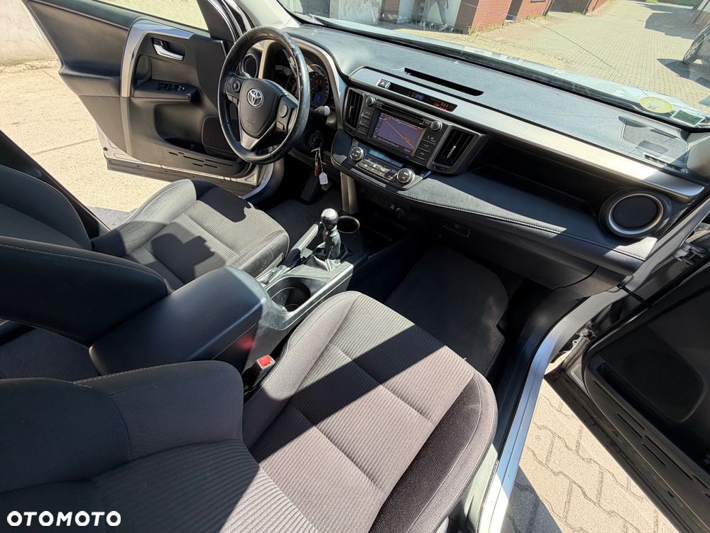 Toyota RAV4 2.2 D-4D 4x4 Start Edition - 6