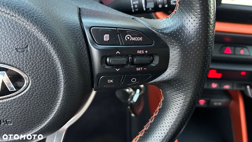 Kia Stonic 1.0 T-GDI DCT OPF Platinum Edition - 39