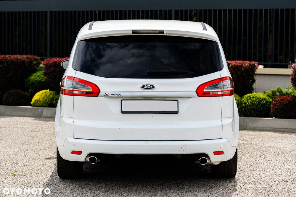 Ford S-Max 2.0 EcoBoost Titanium - 11