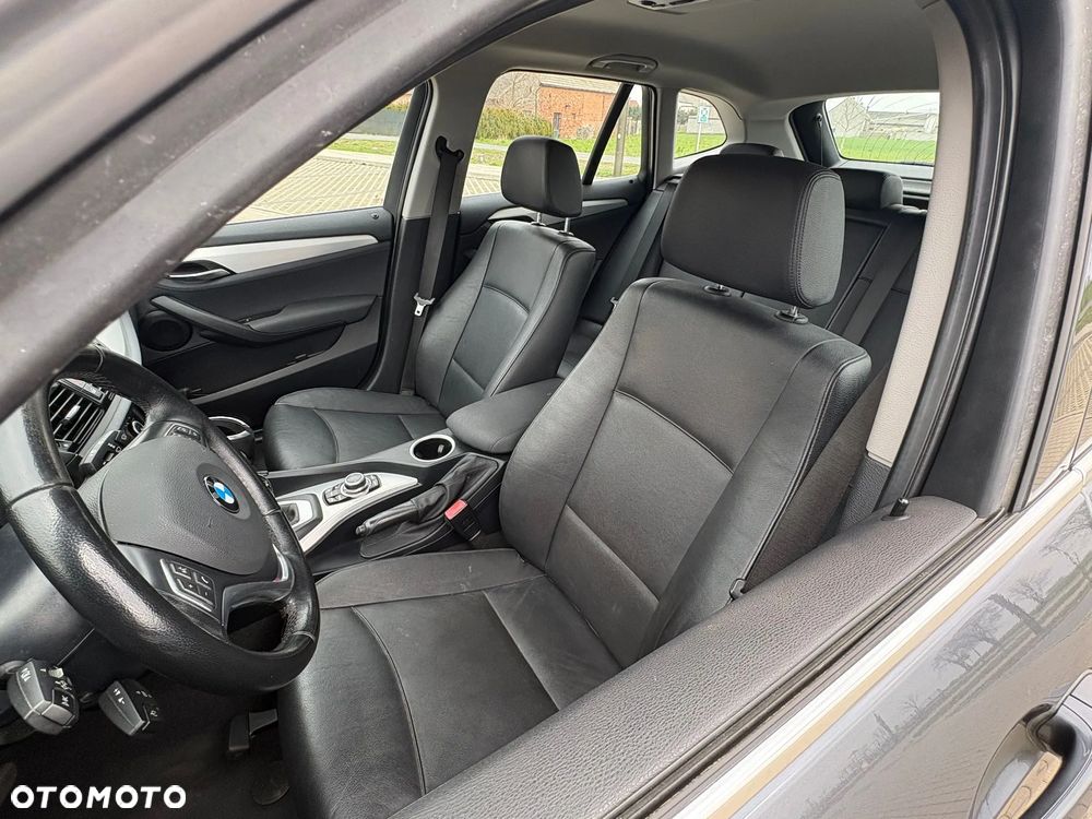 BMW X1 sDrive18d Sport Line - 17