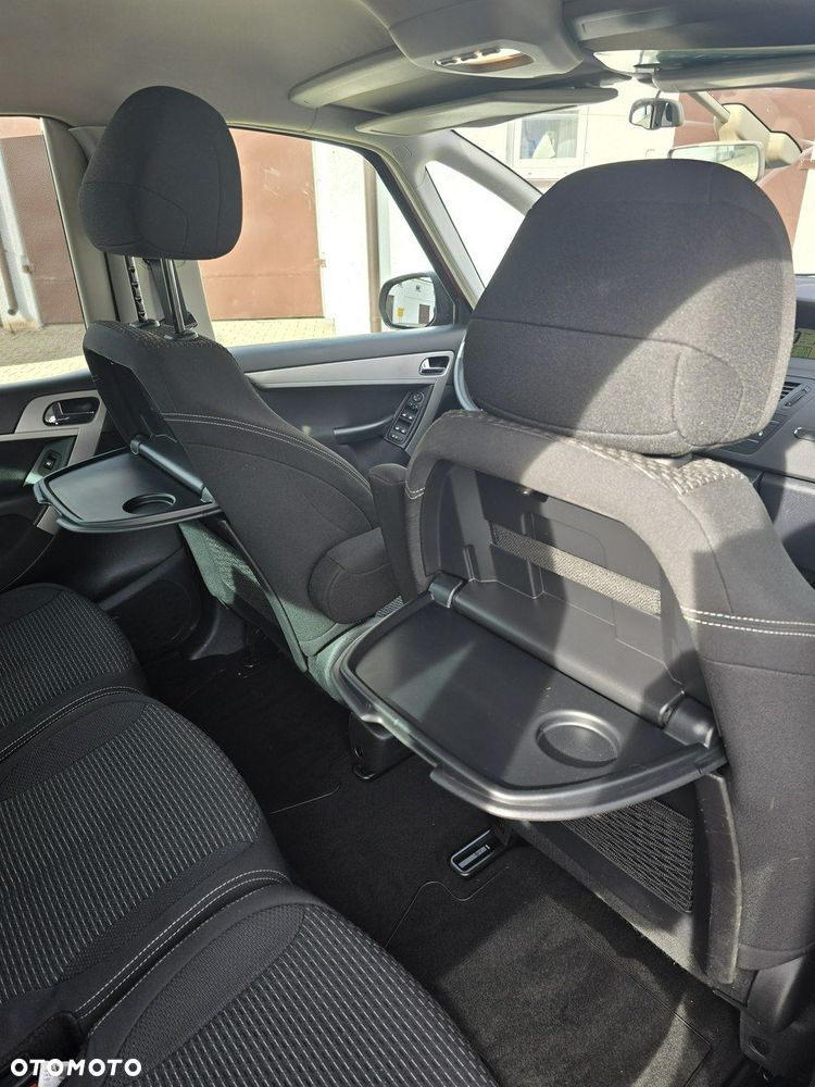 Citroën C4 Picasso - 23
