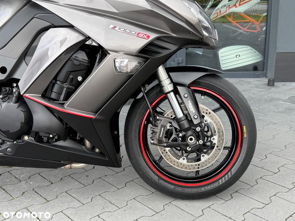 Kawasaki Ninja 1000 SX - 8