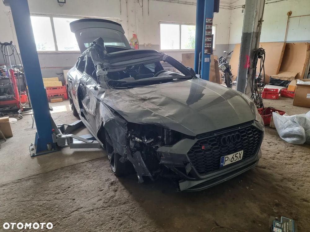 Audi RS5 Coupé - 11