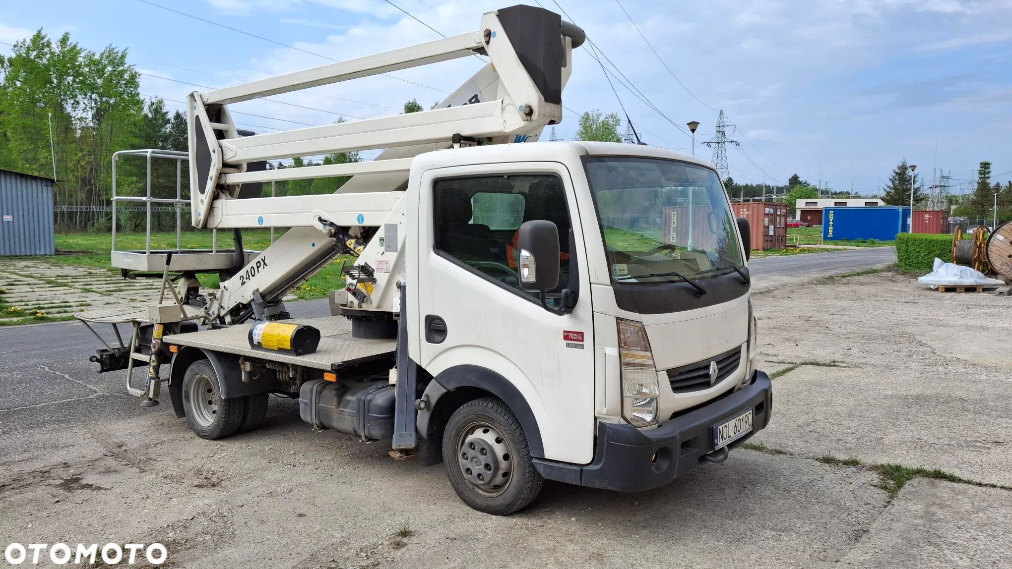 Renault Maxity - 2