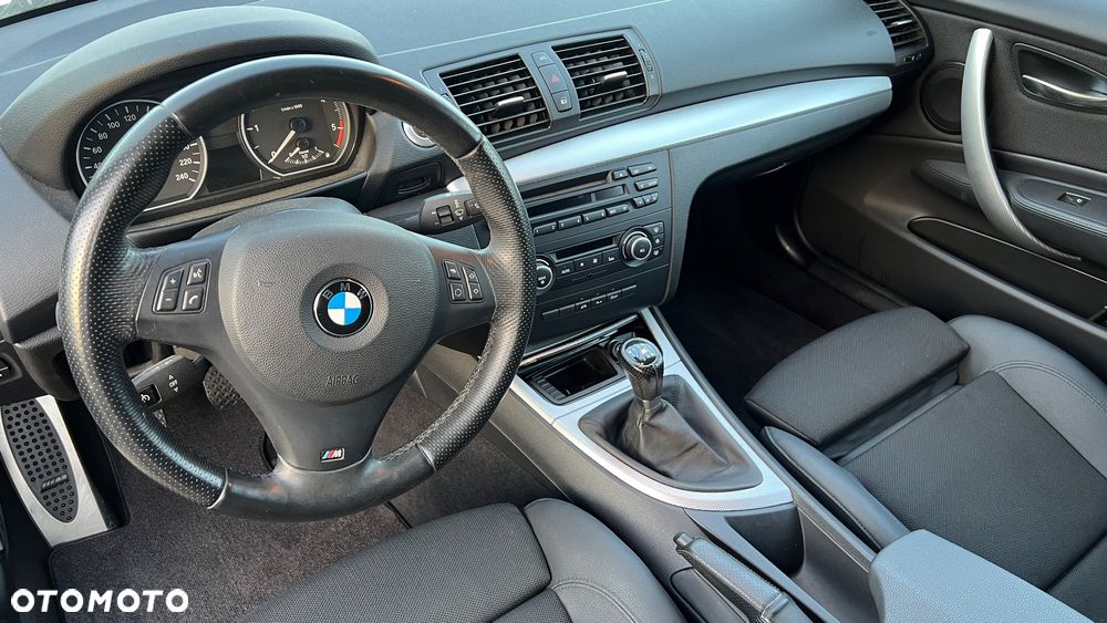 BMW Seria 1 118d - 17