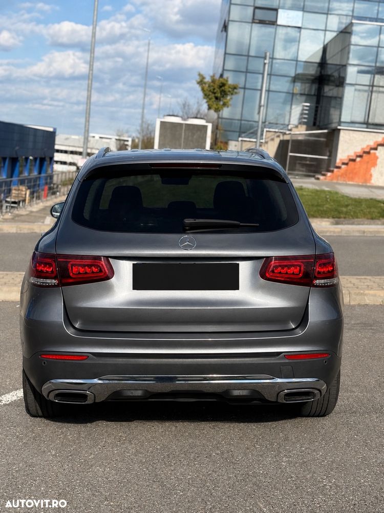 Mercedes-Benz GLC 220 d 4MATIC 9G-TRONIC Exclusive - 4