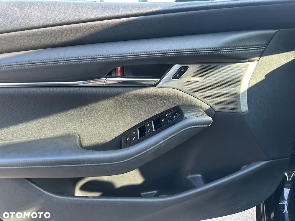 Mazda 3 2.0 mHEV AWD Exclusive-Line - 31