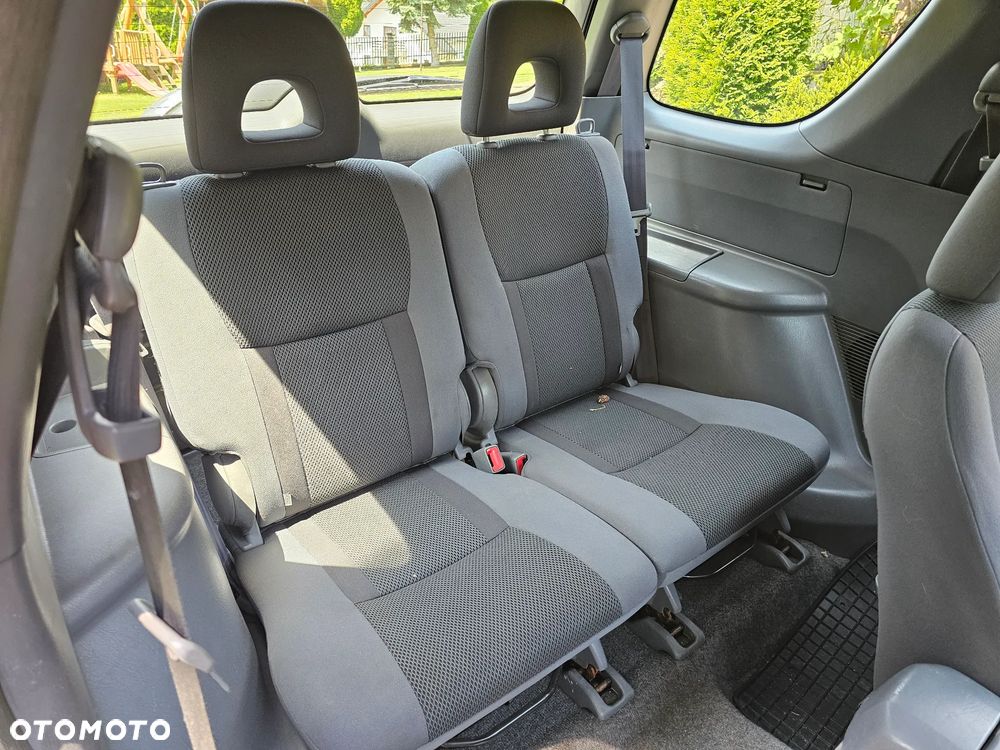 Toyota RAV4 2.0 D-4D Sol - 20