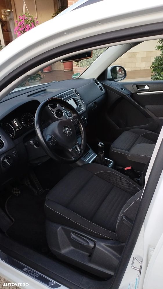 Volkswagen Tiguan 2.0 TDI 4Motion BMT Track & Style - 14