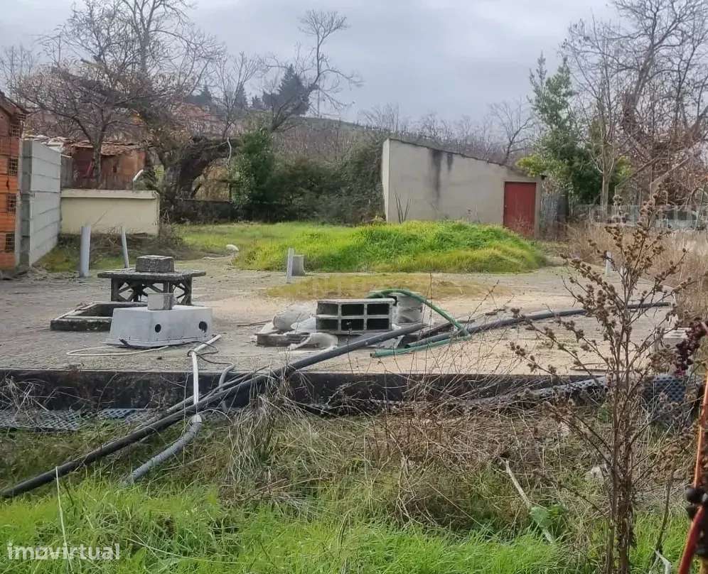 Terreno Urbano em Parada, Bragança - 615m² por 45.000€ - Grande imagem: 5/12