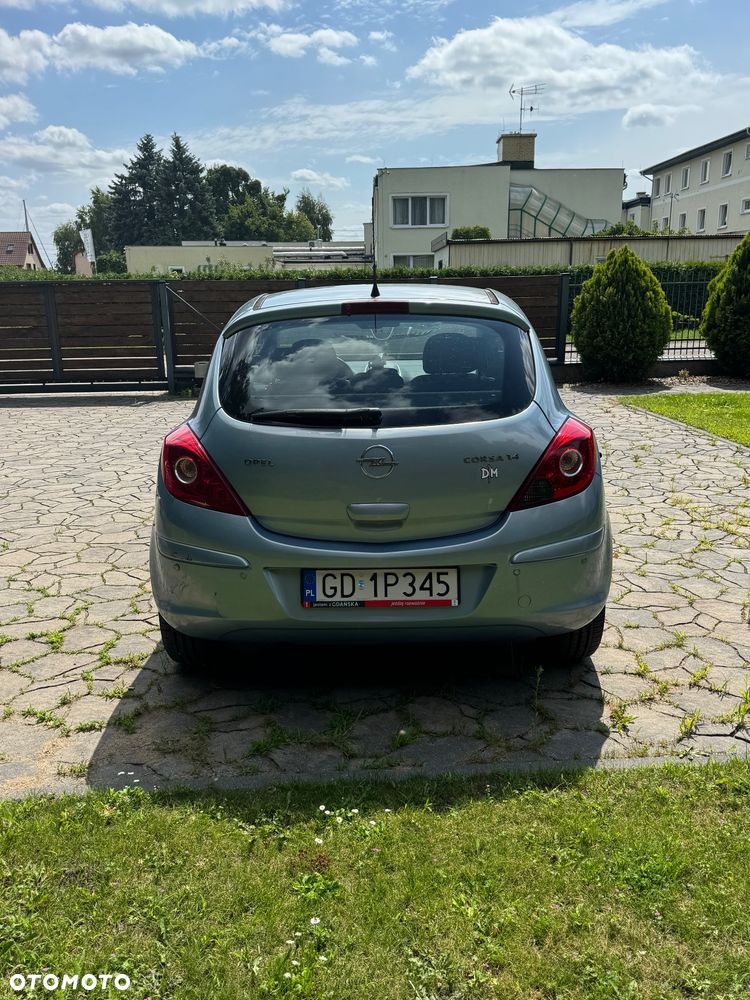 Opel Corsa 1.4 16V Enjoy - 5