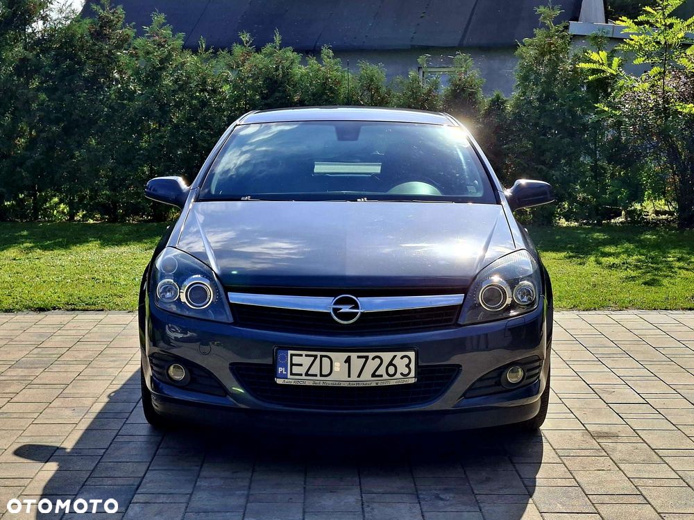 Opel Astra 1.6 Innovation 110 Jahre - 18