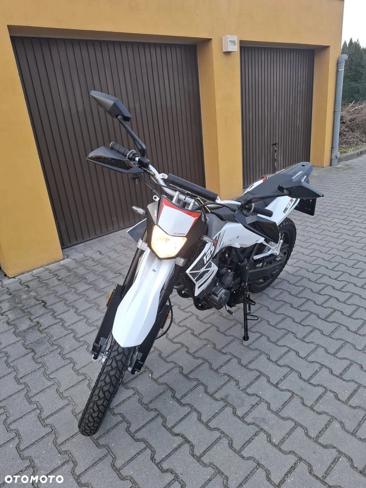 KSR Moto TW 125 - 1