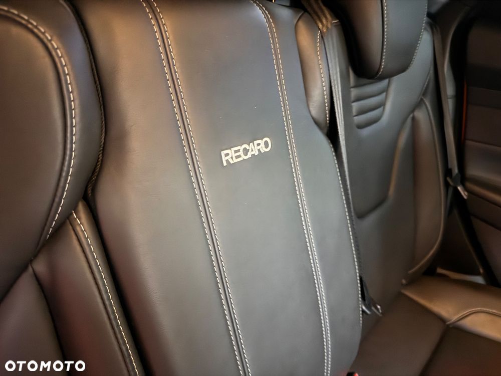Ford Focus 2.0 EcoBoost ST - 31